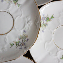 Charger l'image dans la galerie, Sous-tasses en porcelaine