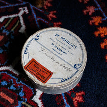 Charger l'image dans la galerie, Boîte ancienne pharmacie pour médicaments curiosité