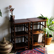 Charger l'image dans la galerie, Petits meubles en rotin vintage