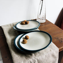 Charger l'image dans la galerie, Assiettes céramique anglaise Wedgwood