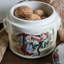 Charger l'image dans la galerie, Terrines ou boîtes Sarreguemines, "Obernai"