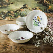 Charger l'image dans la galerie, Coupelles en porcelaine allemande vintage