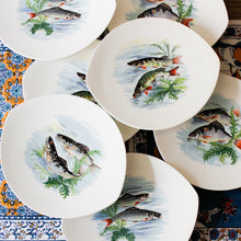 Charger l'image dans la galerie, Grandes assiettes Salins