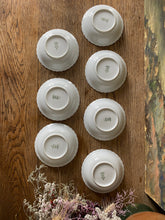Charger l'image dans la galerie, Coupelles en porcelaine allemande vintage