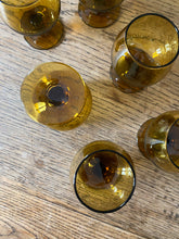 Charger l'image dans la galerie, Verres à cognac fumés vintage