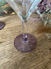 Charger l'image dans la galerie, Verres à cocktail violets Luminarc vintage