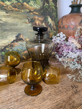 Charger l'image dans la galerie, Verres à cognac fumés vintage