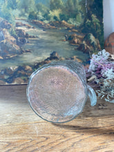 Charger l'image dans la galerie, Pichet en verre "Préfontaines" vintage