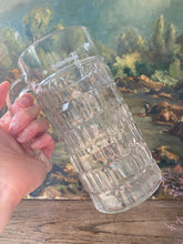 Charger l'image dans la galerie, Pichet en verre "Préfontaines" vintage