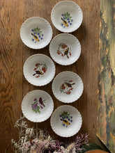 Charger l'image dans la galerie, Rheinpfala Hartporzella, Germany coupelles porcelaines