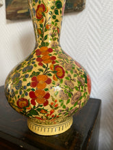 Charger l&#39;image dans la galerie, Vase ancien 
