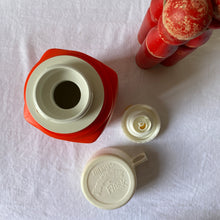 Charger l'image dans la galerie, Thermos Mickey Mouse vintage 90's

