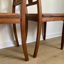 Charger l'image dans la galerie, Duo de chaises en bois massif  Art-déco
