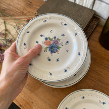Charger l'image dans la galerie, Assiettes à dessert "Bouquet provincial"
