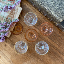 Charger l'image dans la galerie, Verres à shooters vintage
