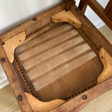 Charger l'image dans la galerie, Duo de chaises en bois massif  Art-déco
