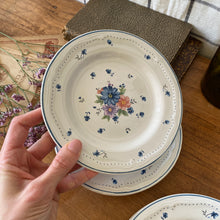 Charger l'image dans la galerie, Assiettes à dessert "Bouquet provincial"
