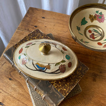 Charger l'image dans la galerie, Boîtes à bijoux en laiton cloisonné vintage
