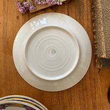 Charger l'image dans la galerie, Assiettes à dessert en porcelaine
