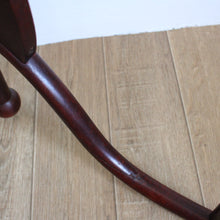 Charger l'image dans la galerie, Valet de chambre Fischel en bois courbé
