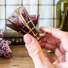 Charger l'image dans la galerie, Verres à liqueur soufflés Art Déco
