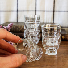 Charger l'image dans la galerie, Verres à shooter vintage
