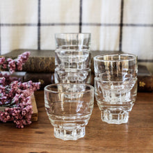 Charger l'image dans la galerie, Verres à shooter vintage
