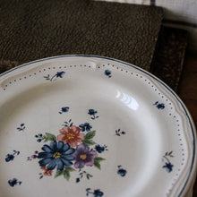 Charger l'image dans la galerie, Assiettes à dessert "Bouquet provincial"
