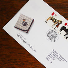 Charger l'image dans la galerie, Courrier anglais ; famille royale, culture locale
