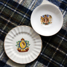 Charger l'image dans la galerie, Assiettes Queen Elizabeth II
