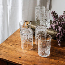 Charger l'image dans la galerie, Série de 6 petits verres à whisky
