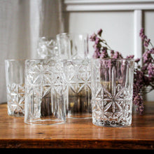 Charger l'image dans la galerie, Série de 6 petits verres à whisky
