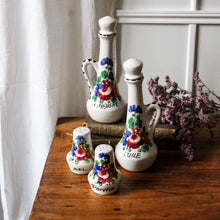 Charger l'image dans la galerie, Set vintage fleuri huile, vinaigre, sel poivre en céramique
