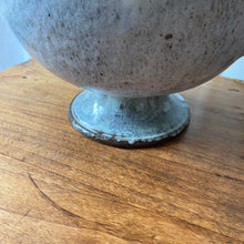 Charger l'image dans la galerie, Soupière vintage, poterie de la Vallée Noire

