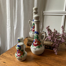 Charger l'image dans la galerie, Set vintage fleuri huile, vinaigre, sel poivre en céramique
