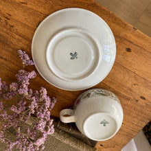 Charger l'image dans la galerie, Large tasse à thé ou café vintage
