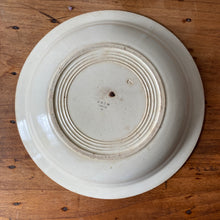 Charger l'image dans la galerie, Grand plat rond ancien H.B.C.M
