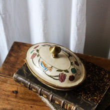 Charger l'image dans la galerie, Boîtes à bijoux en laiton cloisonné vintage
