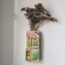 Charger l'image dans la galerie, Humidificateurs vintage en barbotine

