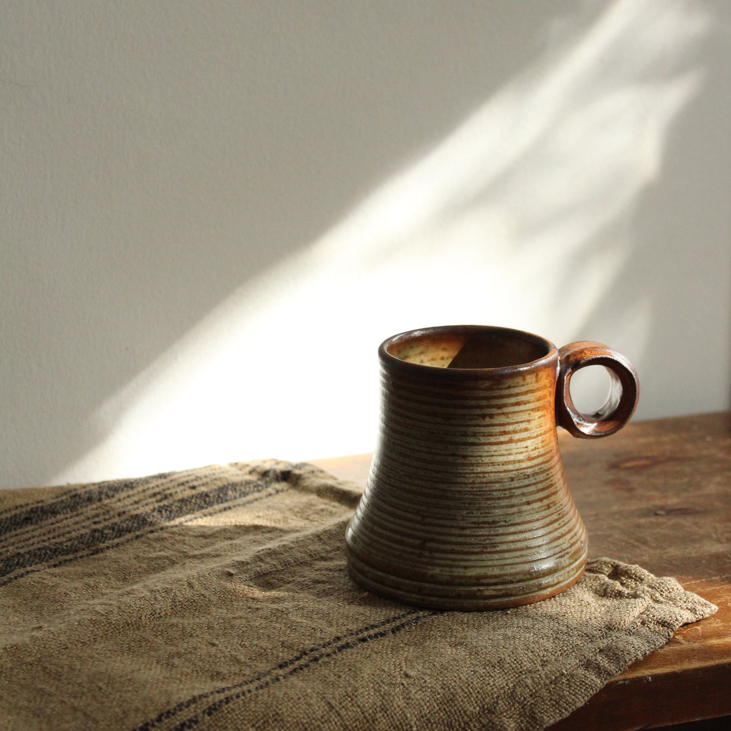 Mug en poterie fait main