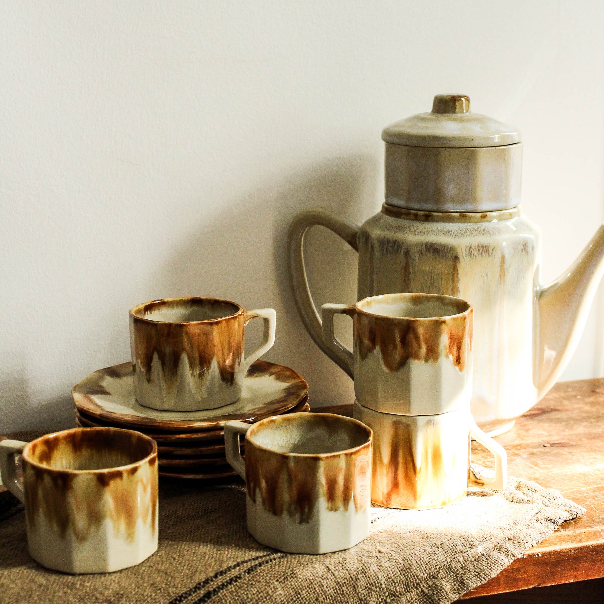 Service à thé et à café art déco en porcelaine de Limoges f. legrand