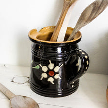 Charger l&#39;image dans la galerie, Pichets de cuisine anciens
