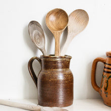 Charger l&#39;image dans la galerie, Pichets de cuisine anciens

