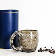 Charger l&#39;image dans la galerie, Mug, poterie de la Vallée Noire
