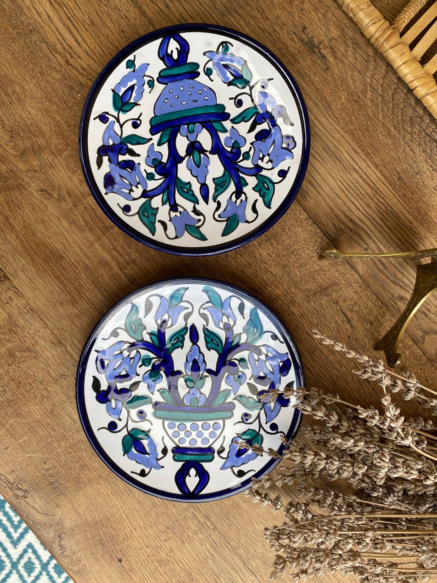 Plats ou assiettes bleues tunisiennes