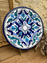 Charger l&#39;image dans la galerie, Plats ou assiettes bleues tunisiennes
