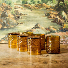 Charger l&#39;image dans la galerie, Verres ambrés et ciselés vintage
