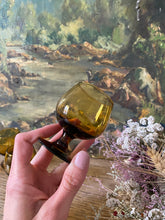 Charger l&#39;image dans la galerie, Verres à cognac fumés vintage
